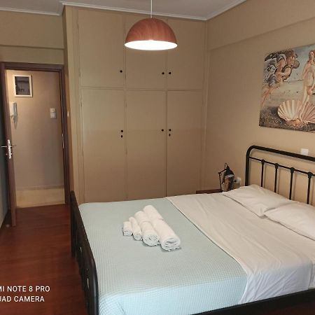 カラマタ Lavender2 Bed & Breakfast エクステリア 写真